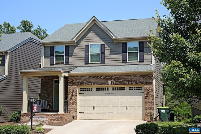 property at 1907 Glissade Ln