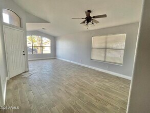 12817 W Alvarado Rd in Avondale, AZ - Building Photo - Building Photo