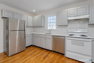 85 Prospect St in Ridgefield, CT - Building Photo - Building Photo