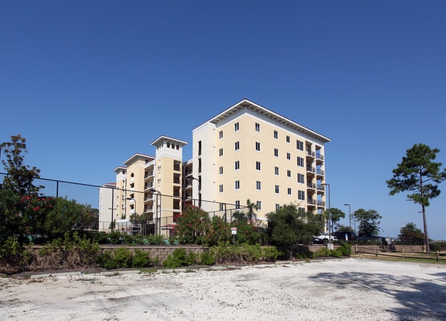 La Serena Condos on Perdido Key in Pensacola, FL - Foto de edificio - Building Photo