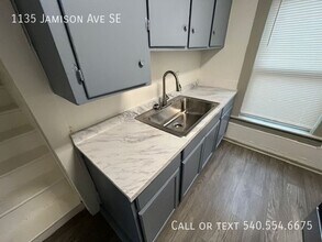 1135 Jamison Ave SE in Roanoke, VA - Building Photo - Building Photo