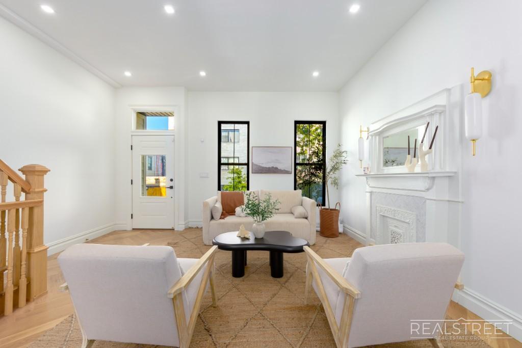 Stunning Brand New Townhouse for Rent in B in Brooklyn, NY - Foto de edificio