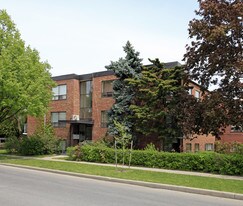 20 Shermount Ave Apartments