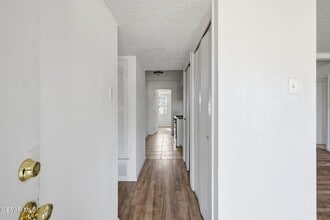 8408 Reindeer Ave in El Paso, TX - Building Photo - Building Photo