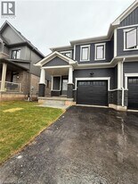 100 masters street in Welland, ON - Building Photo