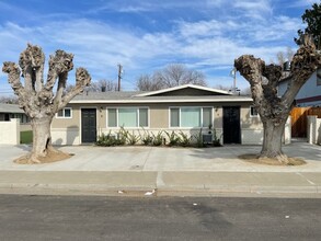 Carmello Manor in Coalinga, CA - Building Photo - Building Photo