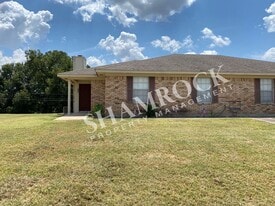 122 Deanna St in Robinson, TX - Building Photo