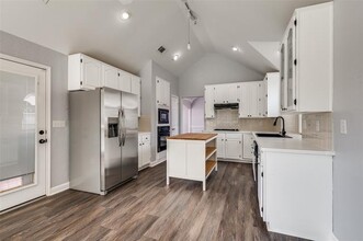 1617 Corvallis Trail in Arlington, TX - Building Photo - Building Photo