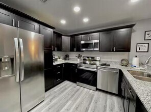2798 Club Cortile Cir in Kissimmee, FL - Building Photo - Building Photo