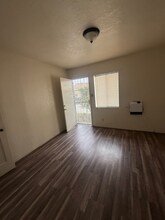 3641 E 59th Pl in Huntington Park, CA - Building Photo - Building Photo