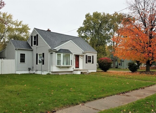 property at 2302 Chesning Ave