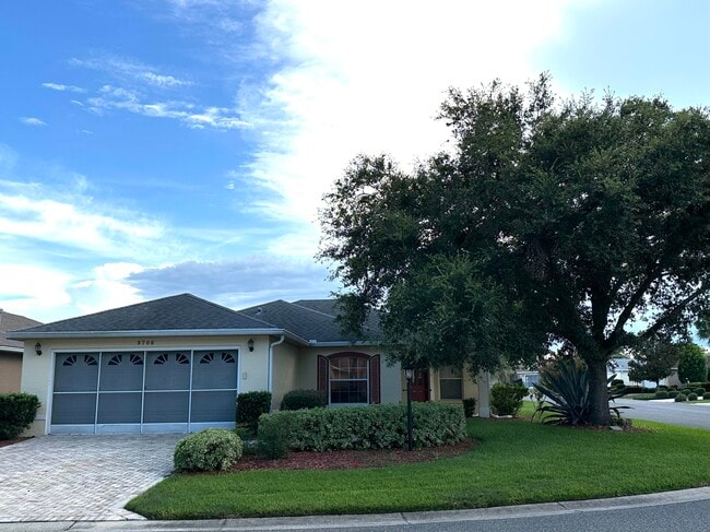 property at 9706 SW 92nd Place Rd