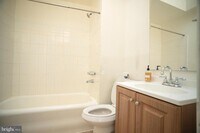 76 S Kossuth St photo'