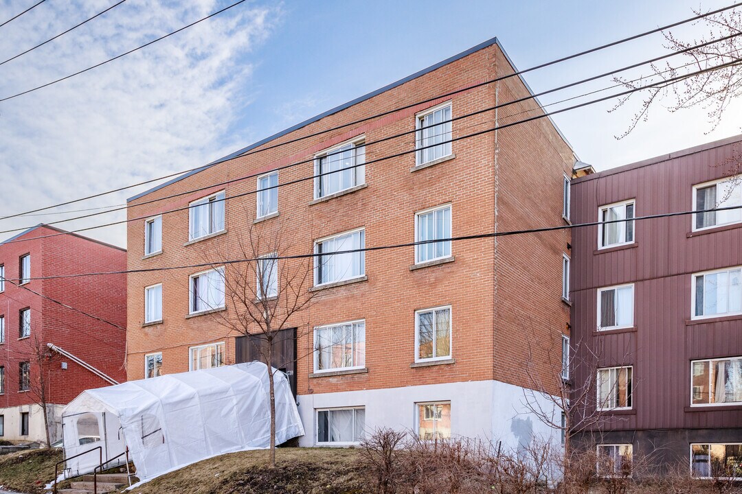 4710 Linton Av in Montréal, QC - Building Photo