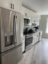 20 Old Colony Ave, Unit Old Colony Ave in Boston, MA - Building Photo