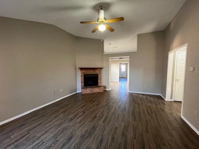 7706 Iris Cove in Southaven, MS - Building Photo - Building Photo