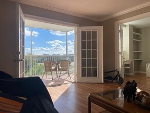 5500 NW 2nd Ave, Unit 509 in Boca Raton, FL - Foto de edificio - Building Photo