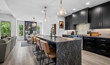 61 Saffron Cir in Little Rock, AR - Building Photo - Building Photo