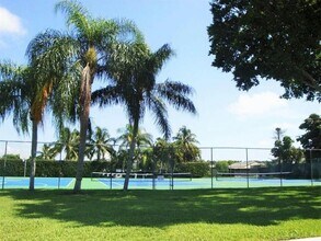 8415 Red Wagon Ln in Boca Raton, FL - Building Photo - Building Photo