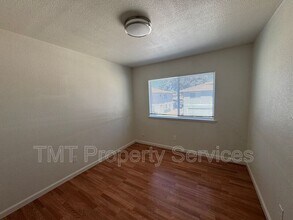 4359 Shining Star Dr in Sacramento, CA - Building Photo - Building Photo