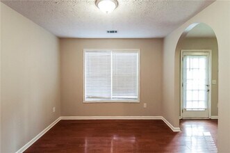 3221 Victoria Pl Dr in Loganville, GA - Building Photo - Building Photo
