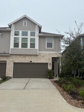 566 Dry Fork Ln in Conroe, TX - Building Photo - Building Photo