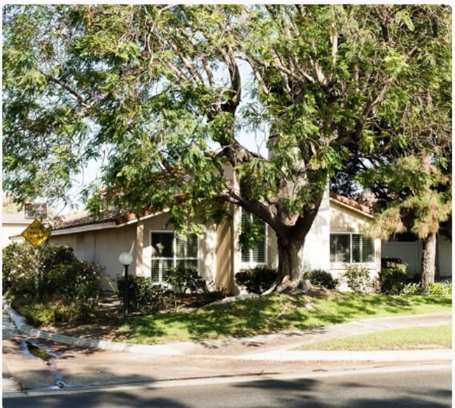 property at 16615 Bloomfield Ave