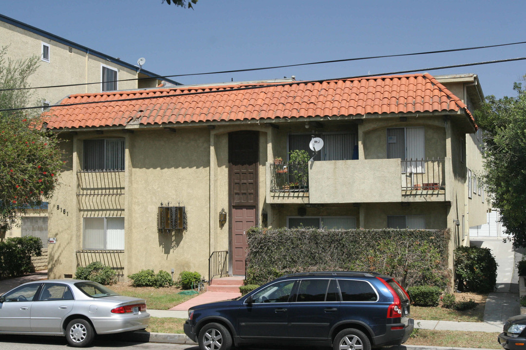 8161 Manitoba St in Playa Del Rey, CA - Building Photo