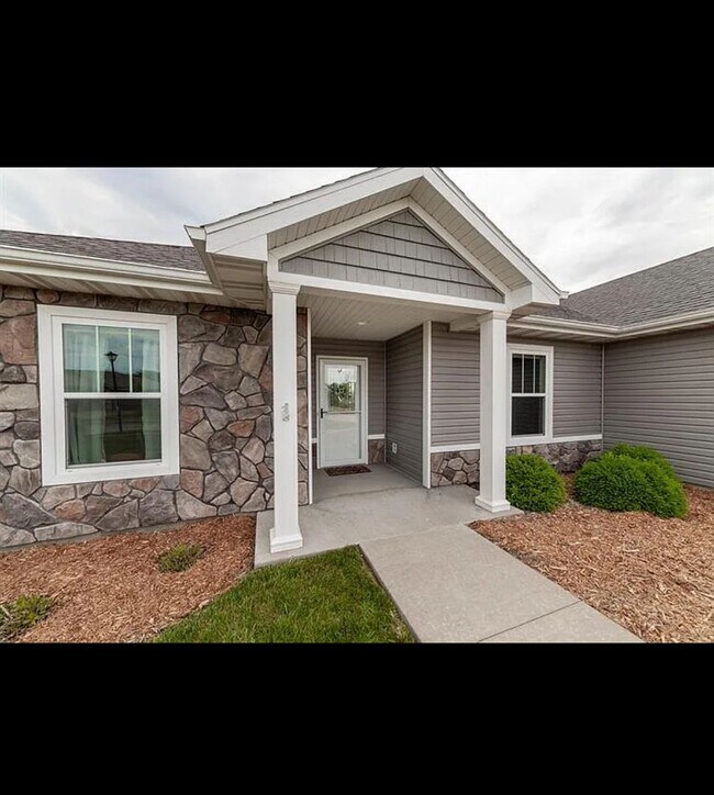 5610 Abercorn Dr in Columbia, MO - Building Photo - Building Photo