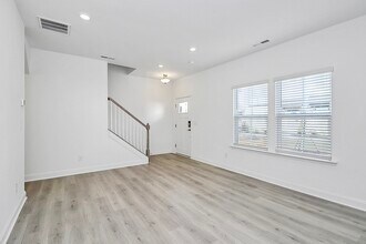 707 Hoke Ln in Davidson, NC - Building Photo - Building Photo