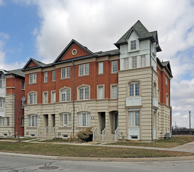 2602-2608 Bur Oak Ave