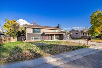 7500 Teller St, Unit Teller Street in Arvada, CO - Foto de edificio - Building Photo