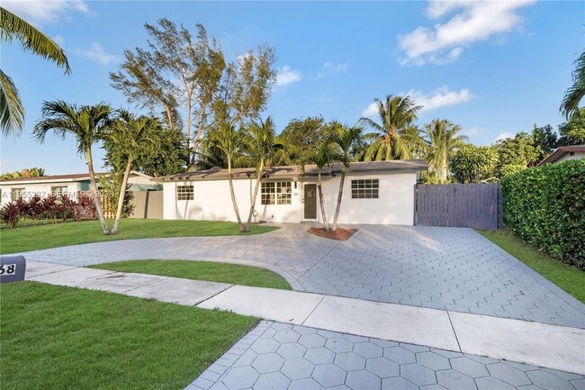 368 SW 64th Terrace in Margate, FL - Building Photo - Building Photo