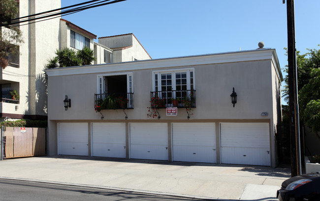 1750 Appleton St in Long Beach, CA - Building Photo - Building Photo