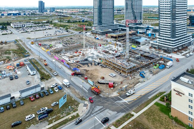 Encore at Bravo in Vaughan, ON - Building Photo - Primary Photo