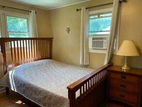 132 Boulevard in Kingston, NY - Building Photo - Building Photo