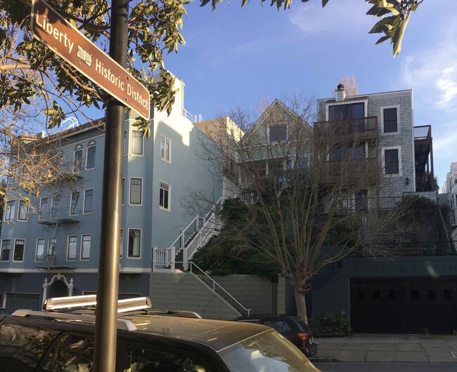 181 Liberty St in San Francisco, CA - Building Photo - Building Photo