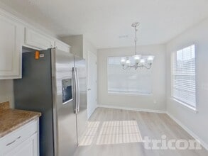 4754 Clayton Crossing Ln in Ellenwood, GA - Foto de edificio - Building Photo