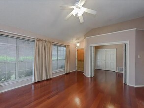 911 Plantation Dr in Lewisville, TX - Building Photo - Building Photo