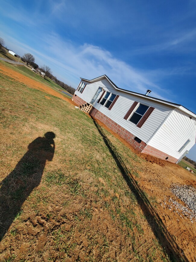 property at 4823 Drake Rd