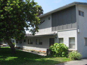 Treeon Apartments in Garden Grove, CA - Foto de edificio - Building Photo