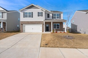 121 Bayridge Rd in Simpsonville, SC - Building Photo