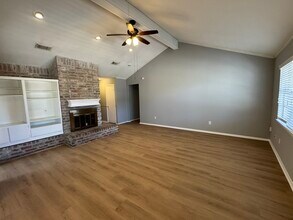 7231 Daylight Ln in Houston, TX - Building Photo - Building Photo