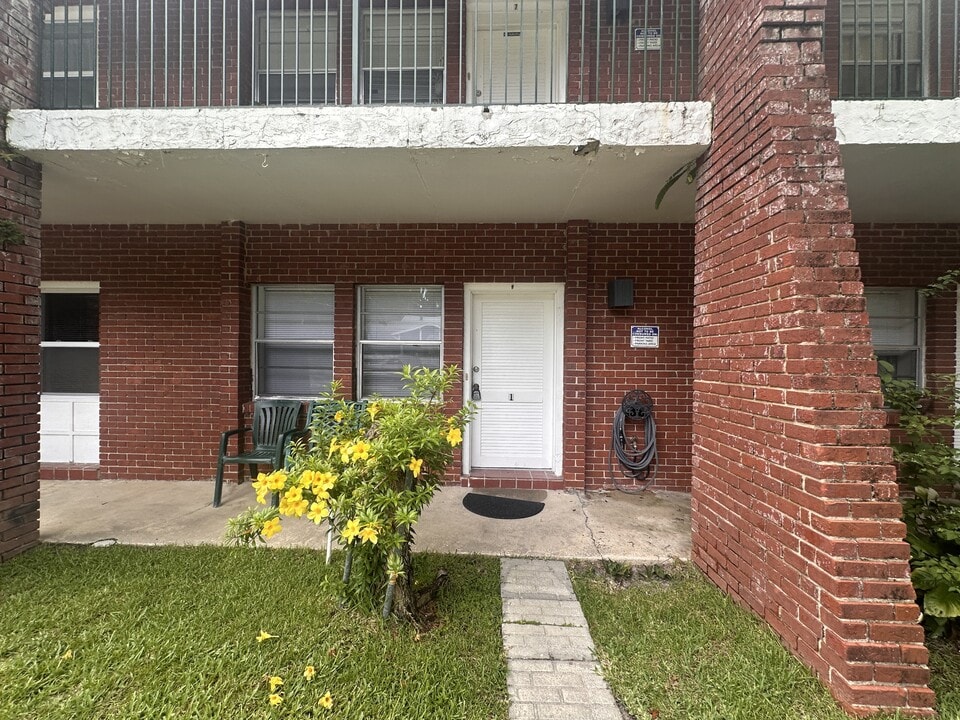 1315 SE Silver Springs Pl in Ocala, FL - Building Photo