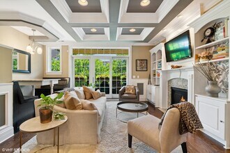 1022 W Diversey Pkwy in Chicago, IL - Building Photo - Building Photo