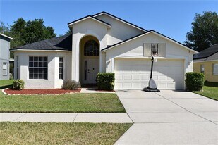 3414 Berry Blossom Ln in Plant City, FL - Building Photo