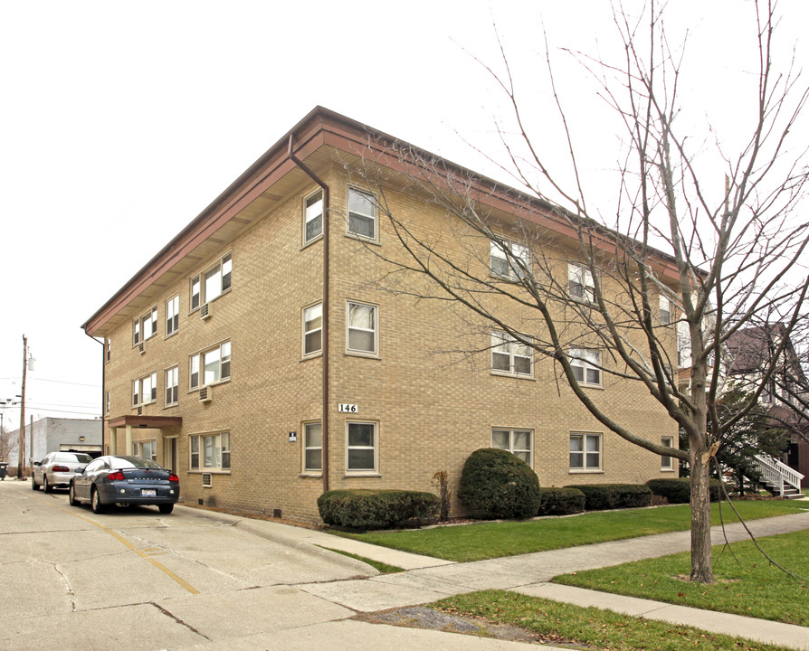 146 Elgin Ave in Forest Park, IL - Building Photo