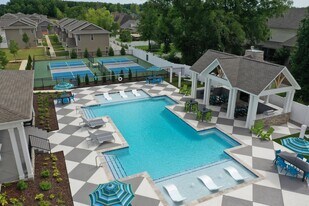 VLux Madison in Madison, AL - Building Photo