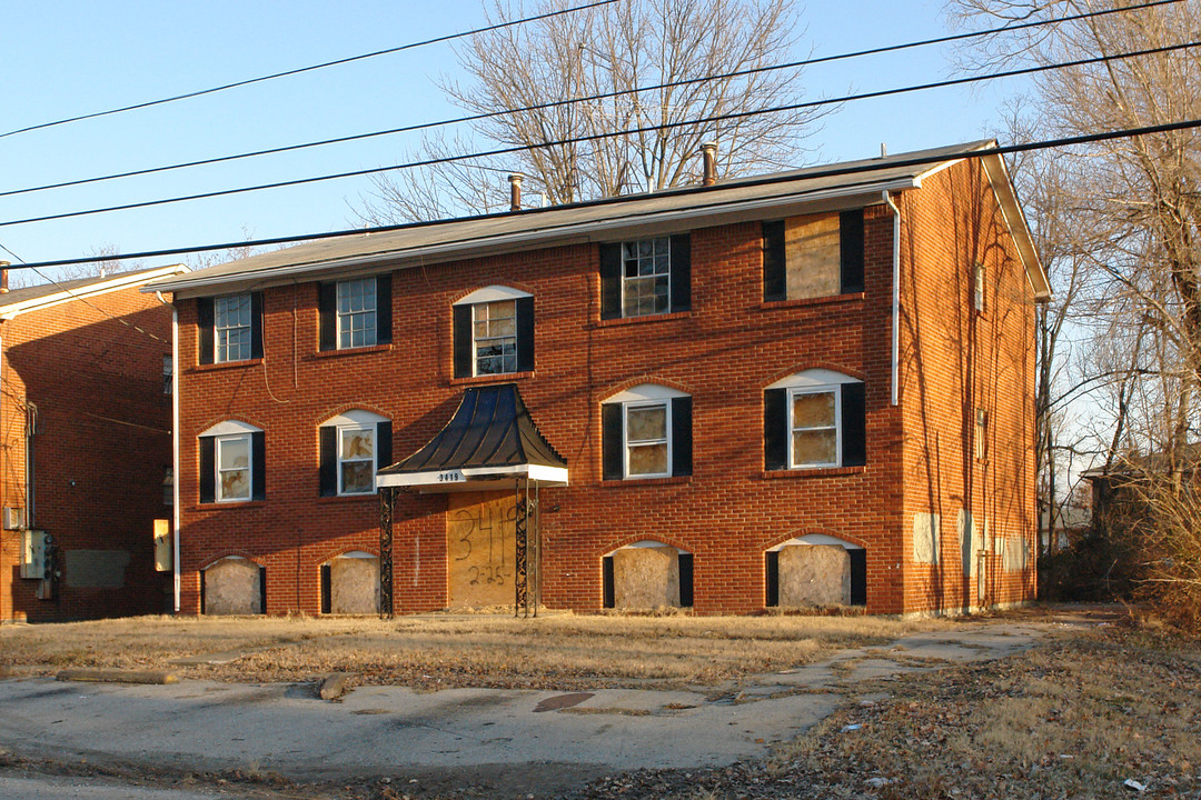 3419 Shanks Ln in Louisville, KY - Building Photo