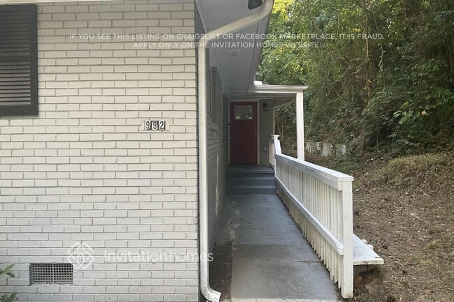 992 Washington Rd in East Point, GA - Building Photo - Building Photo